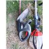 Image 2 : Two Weed Wacker & Hedge Trimmer