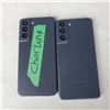 Image 2 : 2 Samsung galaxy s21 FE phones
