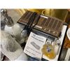 Image 2 : Group of assorted vintage items - includes Candle JCR357 AM/FM radio / Japanese Lacquered trinket bo