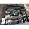 Image 1 : Black Spiral Handle Dining Utensils
