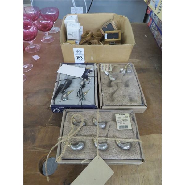 Animal Figural Napkin Rings, What Not Boxes, Knife Rests, Décor