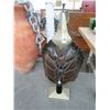 Image 1 : Turtle Shell Pedestal Décor