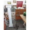 Image 1 : Pedestal Candelabra and Pedestal Décor