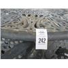 Image 2 : Black Cast Patio High Bar Table w/4 Stools