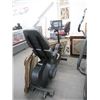 Image 1 : Stairmaster Stratus 3900 RC Stationary Bike