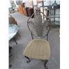 Image 5 : Scalloped Glasstop Round Leaf Motif Dining Set w/4 Chairs & Corner Wine
