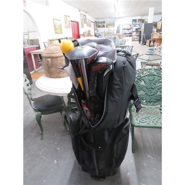 Golf Clubs w/Travel Bag