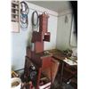 Image 1 : *Offsite Pickup in Winnipeg* Hydraulic Press No Maker Tag Possibly Homemade (Total Height) 80'' 