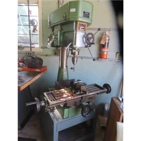*Offsite Pickup in Winnipeg*  Astro International 8 Speed Drilling / Milling Machine Model MD-16  