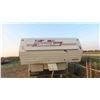 Image 2 : **OFFSITE HWY 8** 1984 Travelaire Gooseneck 24ft with Awning, Heater,