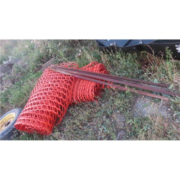 **OFFSITE HWY 8** 2 Rolls of Snow Fence , 4 T Posts  ** Directions: 1 1/2 South of 