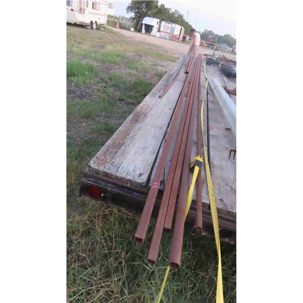 **OFFSITE HWY 8** 1 1/2'' + 1'' Tubing and Pipe 24ft   ** Directions: 1 1/2