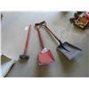 Image 1 : 2 Shovels , Sledge Hammer 