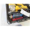 Image 3 : Dewalt Power Jig Saw with Case and Blades 