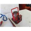 Image 3 : Low Profile Hydraulic Bottle Jack , Booster Cables 