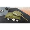 Image 2 : Buddy L WW2 Landing Craft 13'' x 4'' x 5'' with 2 Tanks 