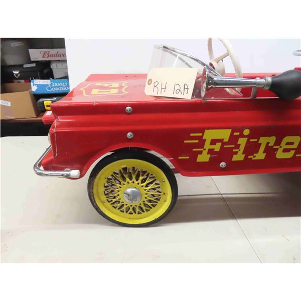 Vintage Thistle Metal Fire Department Pedal Car 42'' x 16'' x 17''