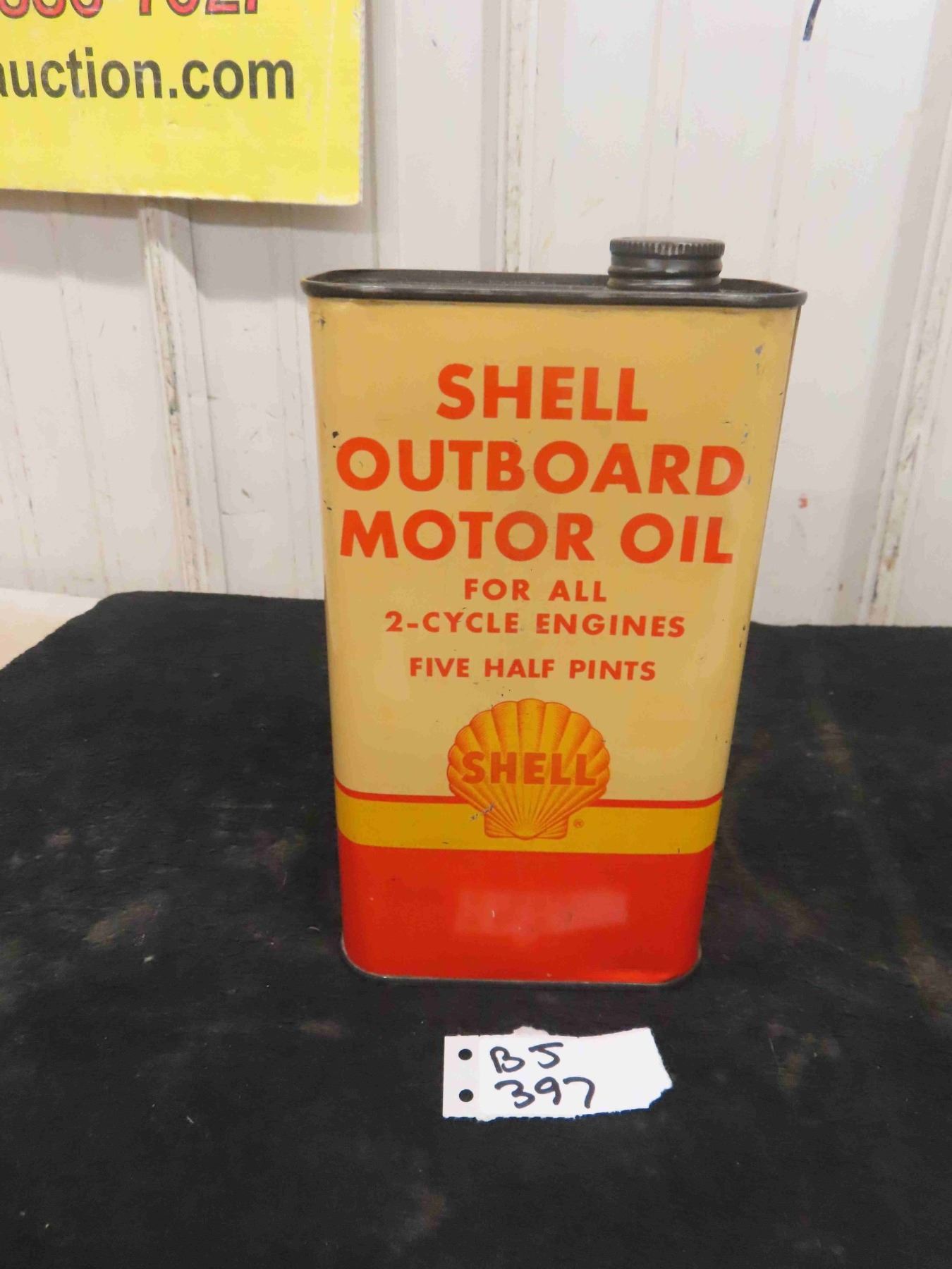 Shell Outboard Motor Oil 5 1/2 Pints
