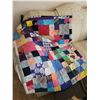 Image 1 : Handmade Quilted Blanket Approx 6X7 Feet
