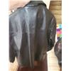 Image 7 : Mens Guccini Leather Jacket With Zippered Removable Liner - Size Medium