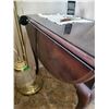 Image 2 : Hammary End Table with Contents - Knife Vintage Doilies +
