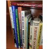 Image 2 : Nice Lot of Collectors Books - Guides and Price Guides +