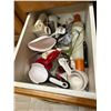 Image 1 : Contents of Drawer 4