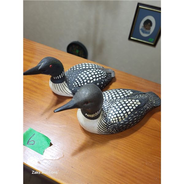 Set of 2 Wooden Loons Decoy Collectible