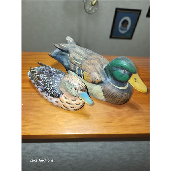 Lot of 2 Wooden Ducks Decoy Collectible