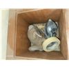 Image 3 : Vintage Wooden Planter with Easter Bunnies