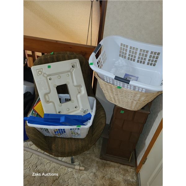 Lot of Laundry Baskets + Vintage Chair + Lego Little Tykes, Fisher Price Toys