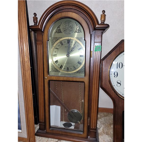 Tempus Fugit Daniels Dakota Quartz Westminster Chime Wall Clokc - Unverified if working