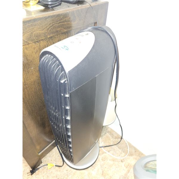 Honeywell Tower Fan - Working + Vintage Glass Lamp