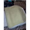 Image 3 : Lot of Vintage Mattress Topper to Keep Warm - Australian Wool Cover + - All for a Double Sized Bed