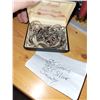 Image 1 : Clamshell Jewellery Box with Jewellery and Note saying 85 Grams 925 Silver Jewelry - Unverified, pic