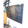 Image 1 : Samsung 32 Inch TV with Wall Mount & Remote - Model LN32B36C05DXZC