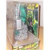 Image 3 : The Incredible Hulk Collector Clock - New in Packaging