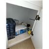 Image 17 : Contents of Bathrooom - Must Take Everything Not Fastened -MUST SEE ALL PHOTOS