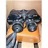 Image 1 : Pair of 1940s Marksman Zoom Binoculars, Complete with Lens Caps and Case