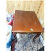 Image 2 : Set of 3: Vintage Coffee Table 45x27x16", Rectangle End Table 20x26x21", Oval Side Table 24x21.5"