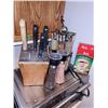 Image 1 : Knife Block with Contents, 12 Piece Spice Rack, Himalyan Salt & Pepper Grinder + Coffee Filters