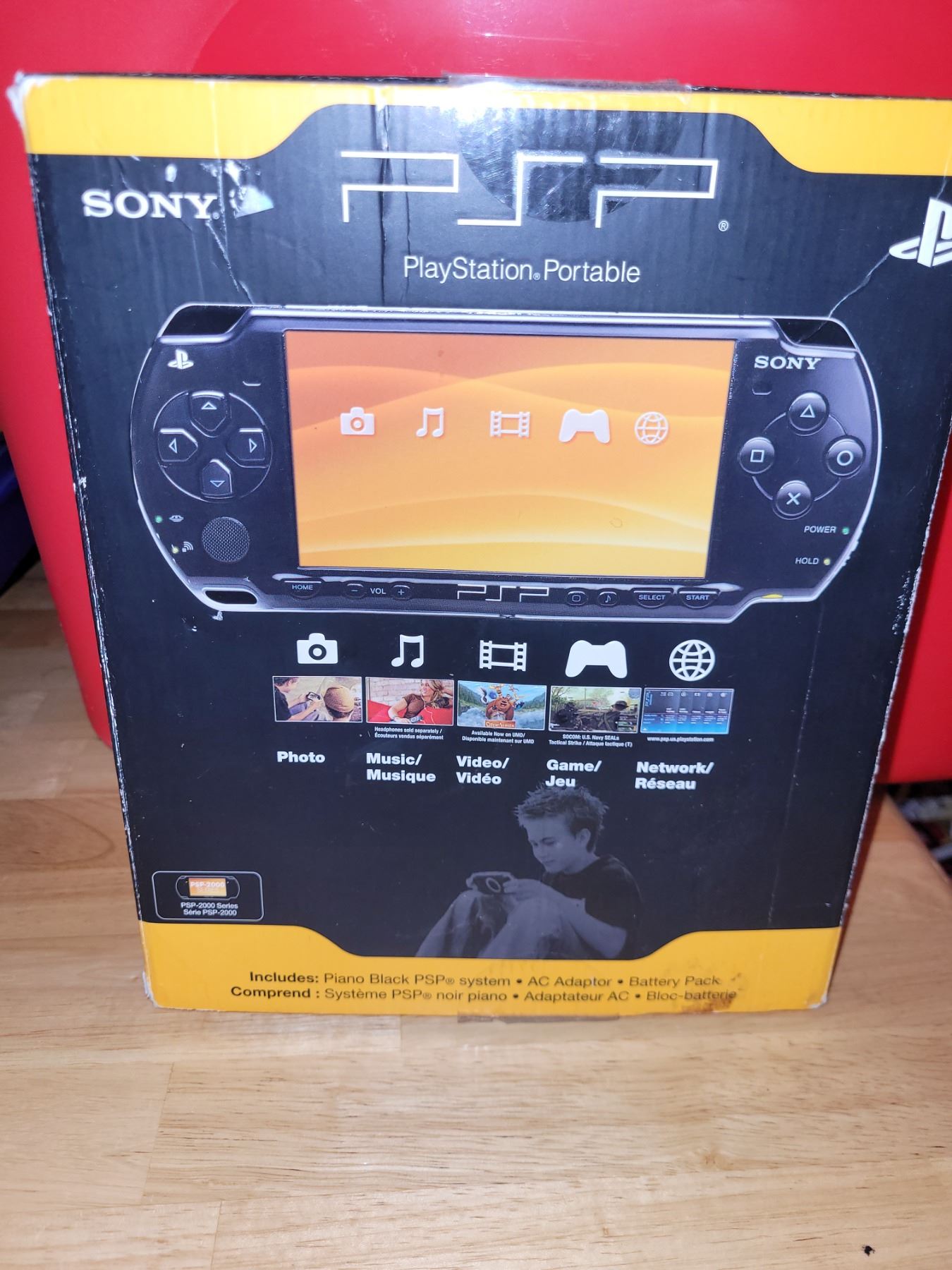 Psp Boxed Sony PSP PlayStations Portable in Original Box - Untested