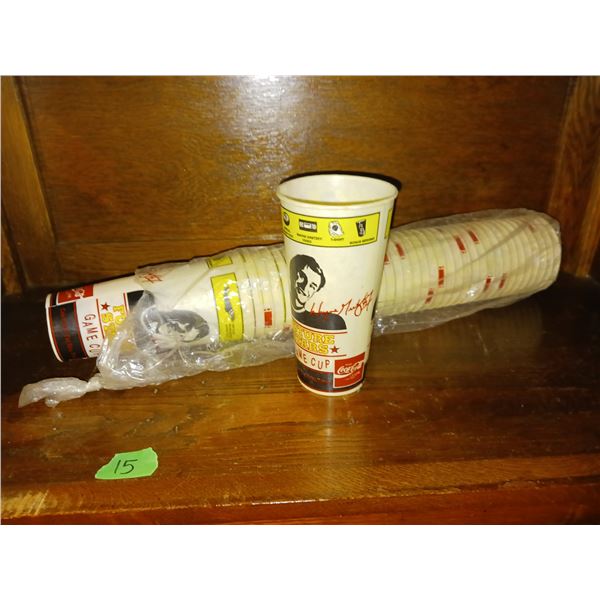 Vintage Sleeve Of Wayne Gretzky Future Stars Coca Cola Prize Wax Game Cup