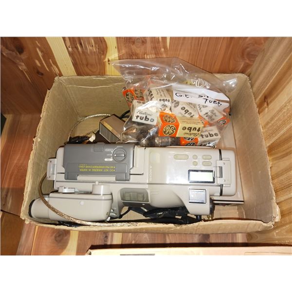 Vintage Sony Handyman Sports Camera With Ziploc Baggie of Vintage GE Tubes