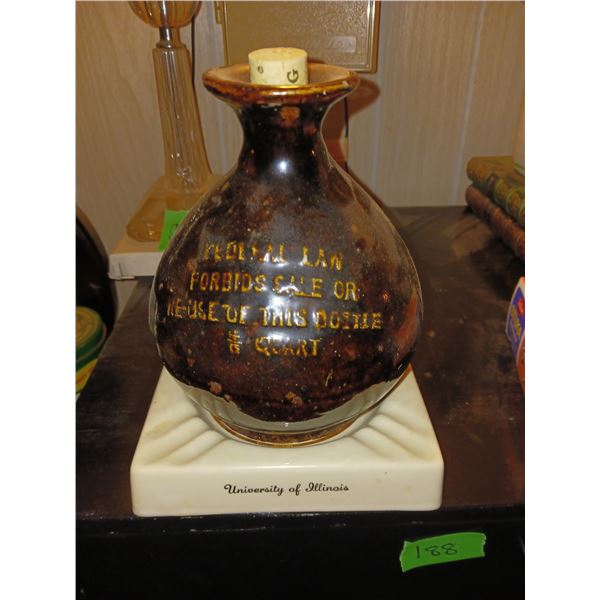 Vintage Wing Lee Wai Chinese Pottery 1 Quart Whiskey Bottle Jug