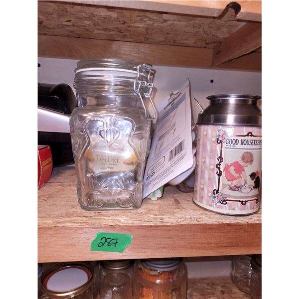 Lot of Vintage Kitchen Items