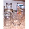 Image 5 : Lot of Vintge Canning Jars