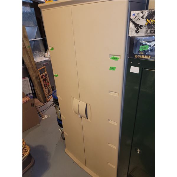 Rubbermaid Plastic Stoage Cabinet