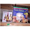 Image 1 : Pasta Maker & think Kitchen Bottle Set