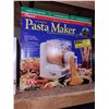 Image 3 : Pasta Maker & think Kitchen Bottle Set